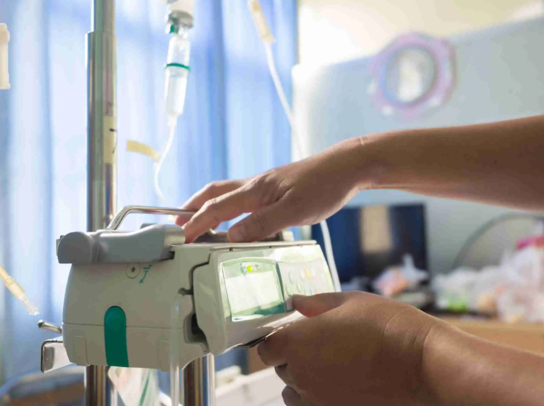Evaluating Intravenous Therapy: Gravity vs Pump Infusion